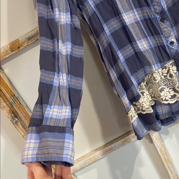 LOGO by Lori Goldstein Blue Plaid Button Down Shirt with Cream Lace - Picture 5 of 8